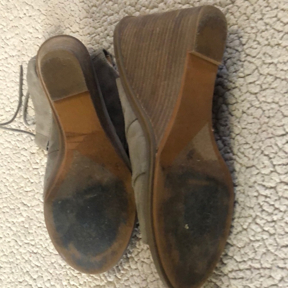 Wedges - Picture 3 of 3